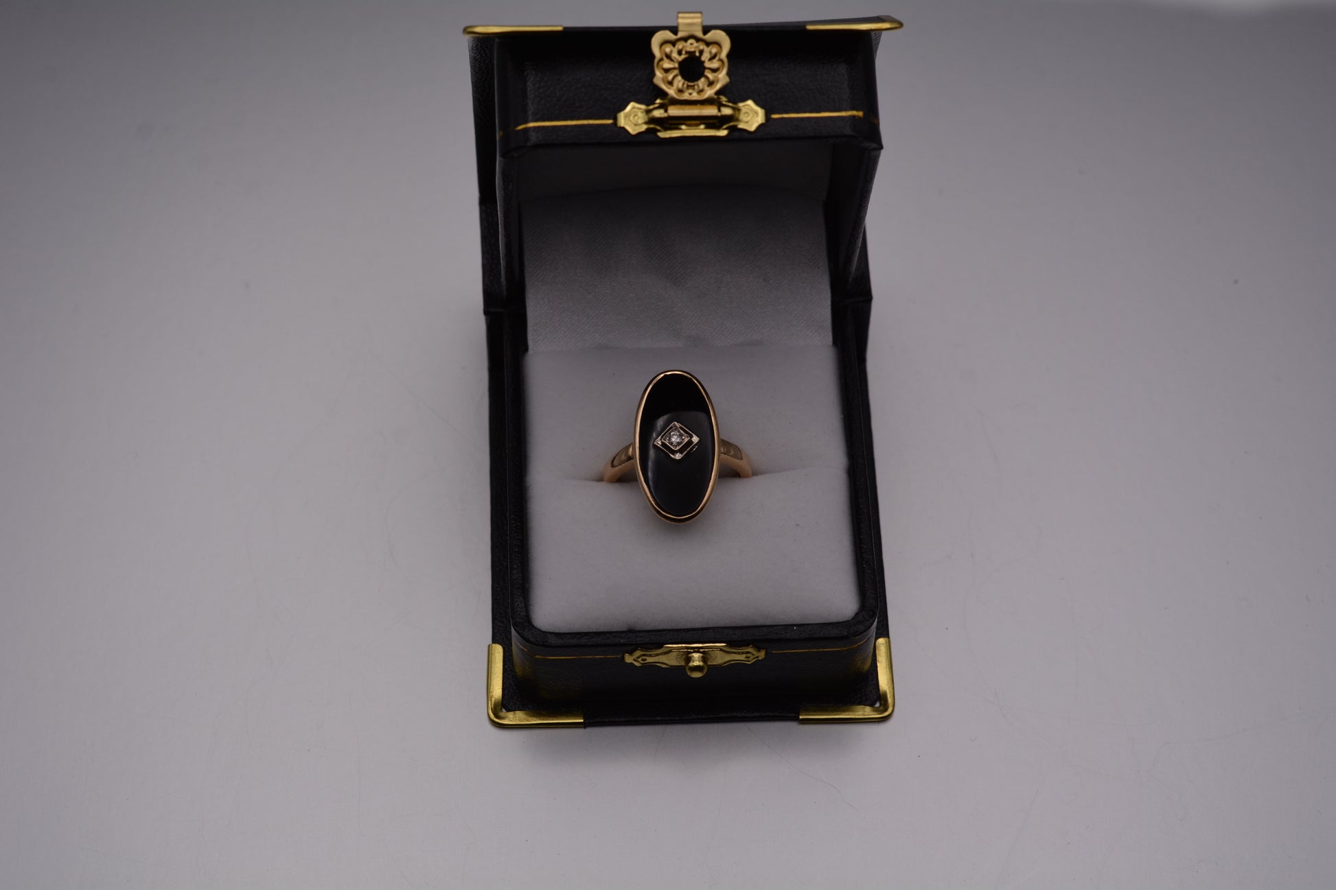 Vintage Yellow Gold Onyx and Diamond Ring