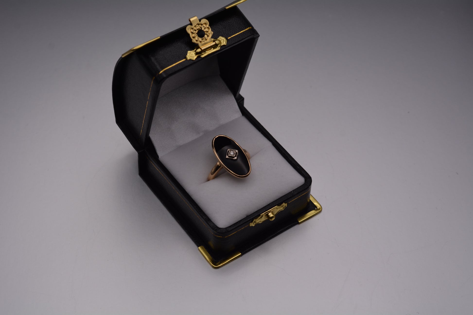 Vintage Yellow Gold Onyx and Diamond Ring