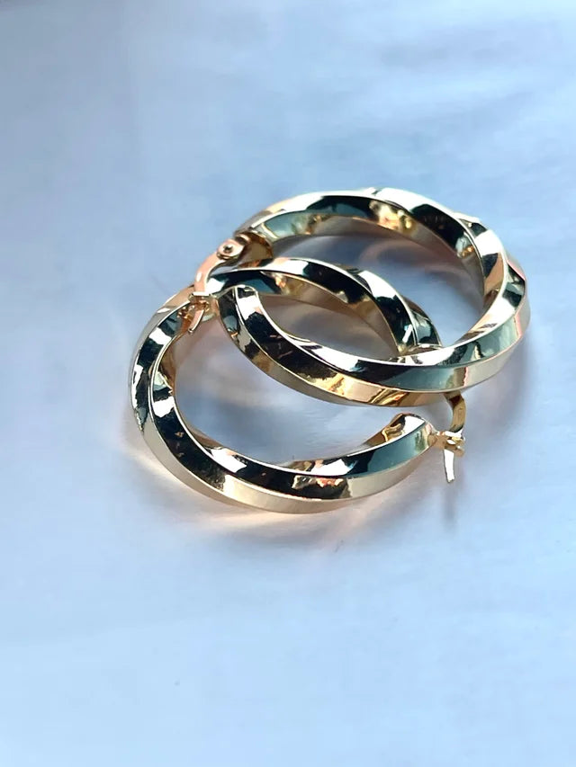 14KT Twist Gold Hoop earrings